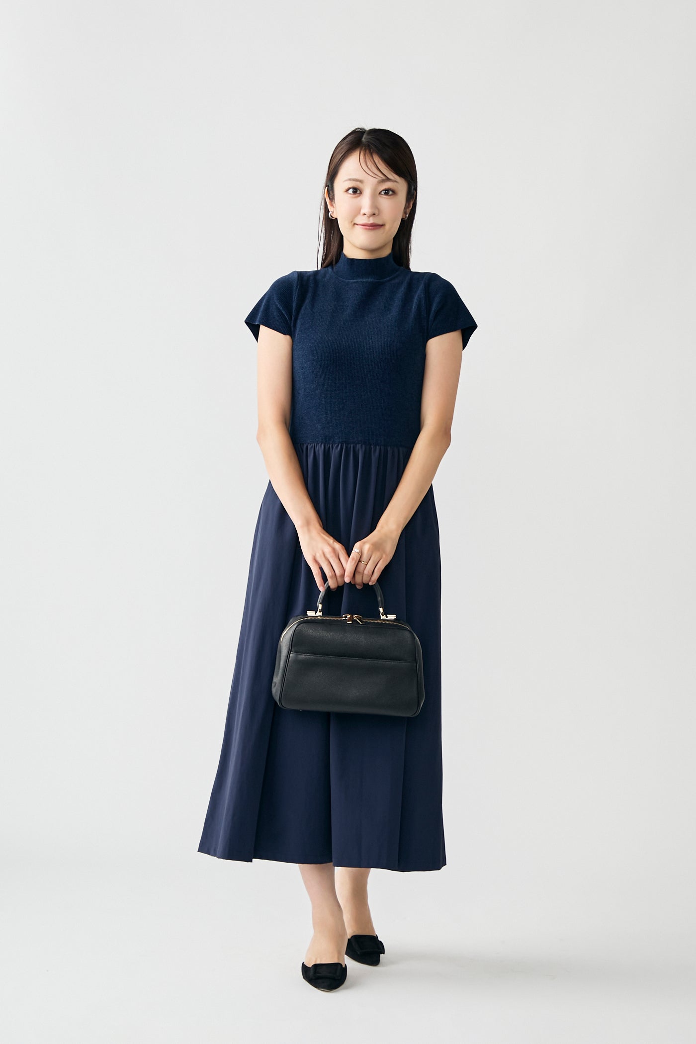 Velor touch knit dress(Navy) – Audire