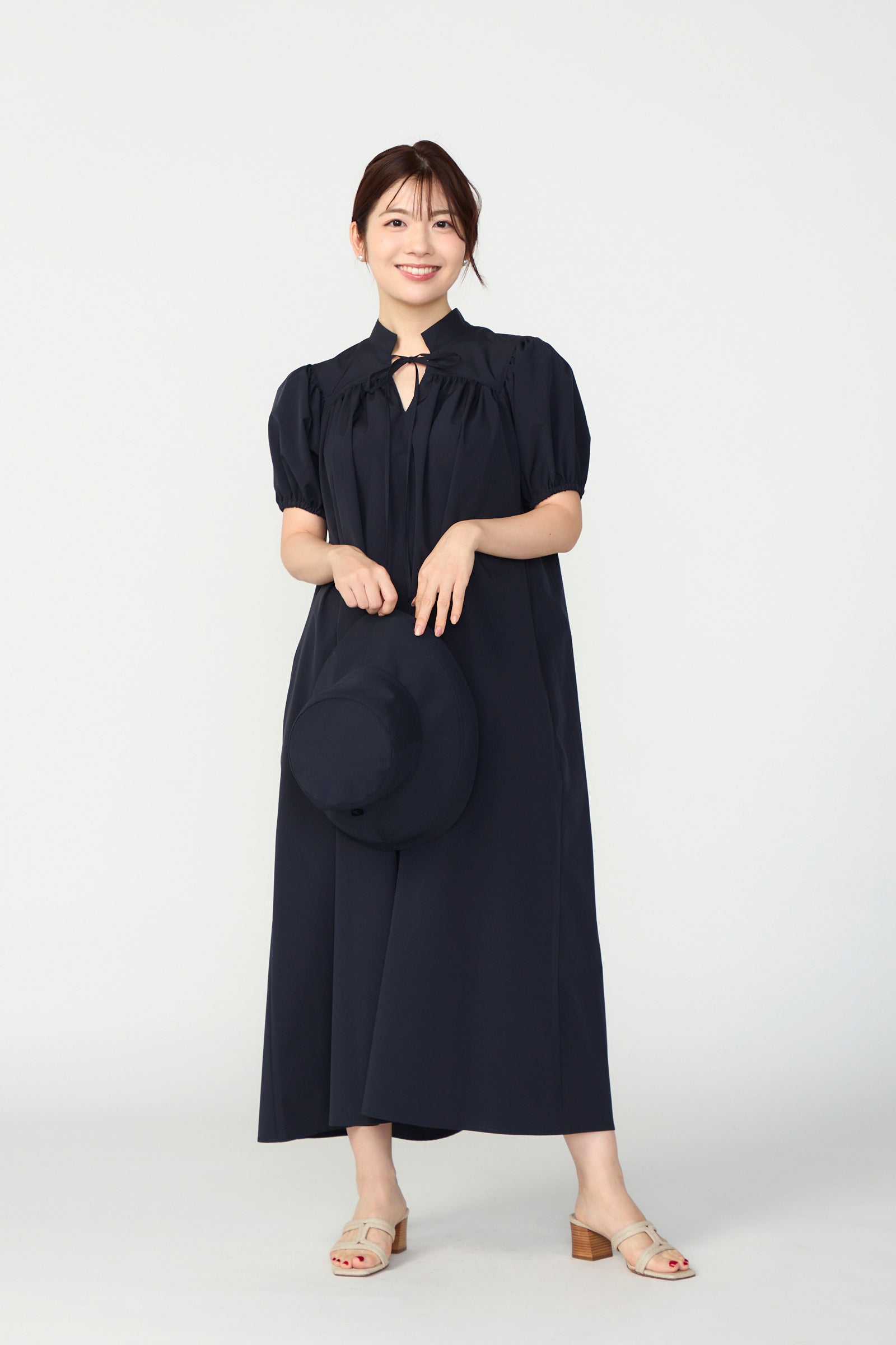 All weather dress(Navy) – Audire