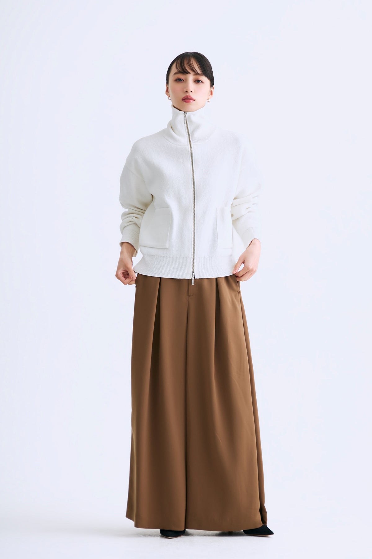 Soft touch zip up(White)