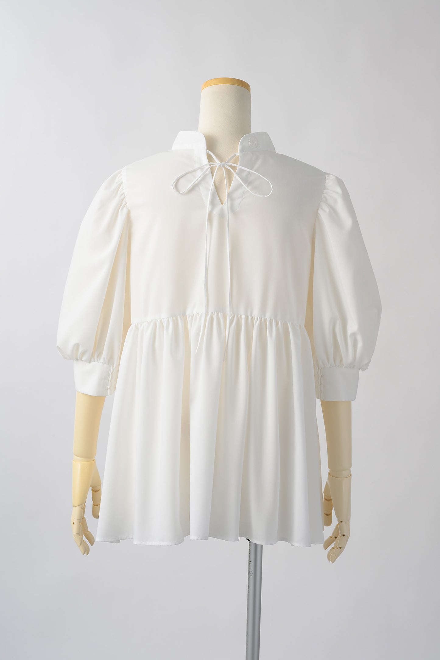 Audire switch blouse (White)