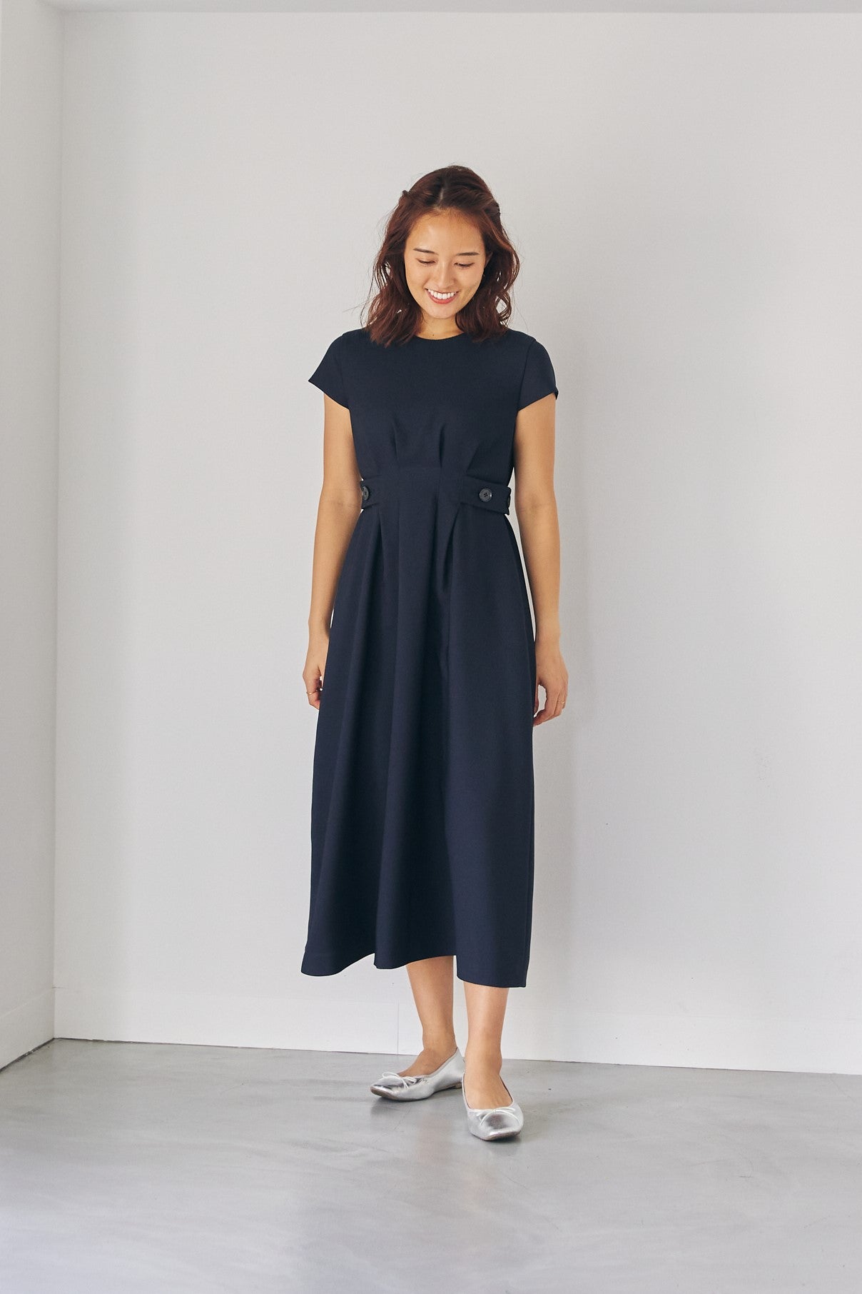 店名 Audire Waist tuck dress(Navy) - ワンピース