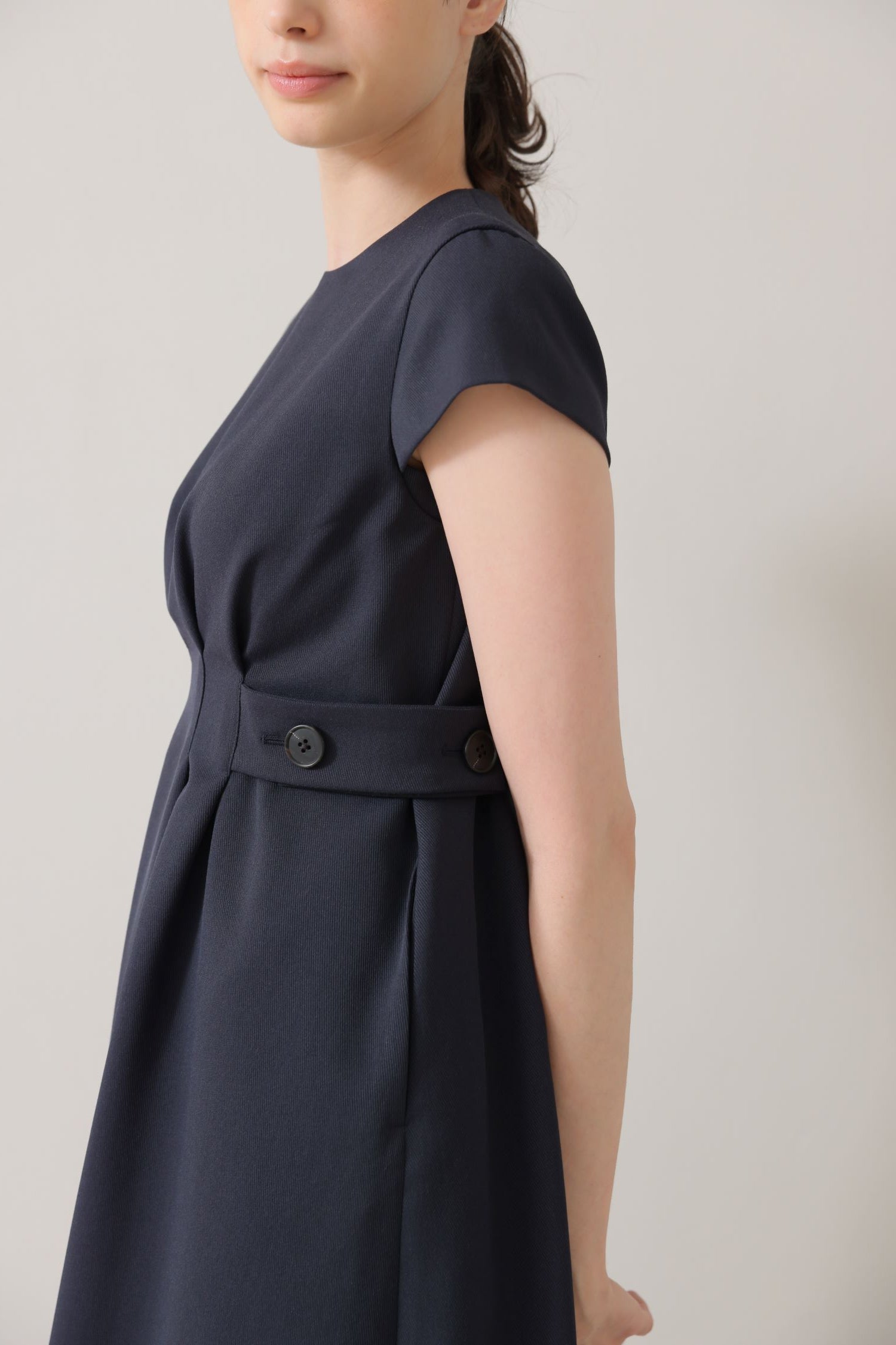 Waist tuck dress (Navy)