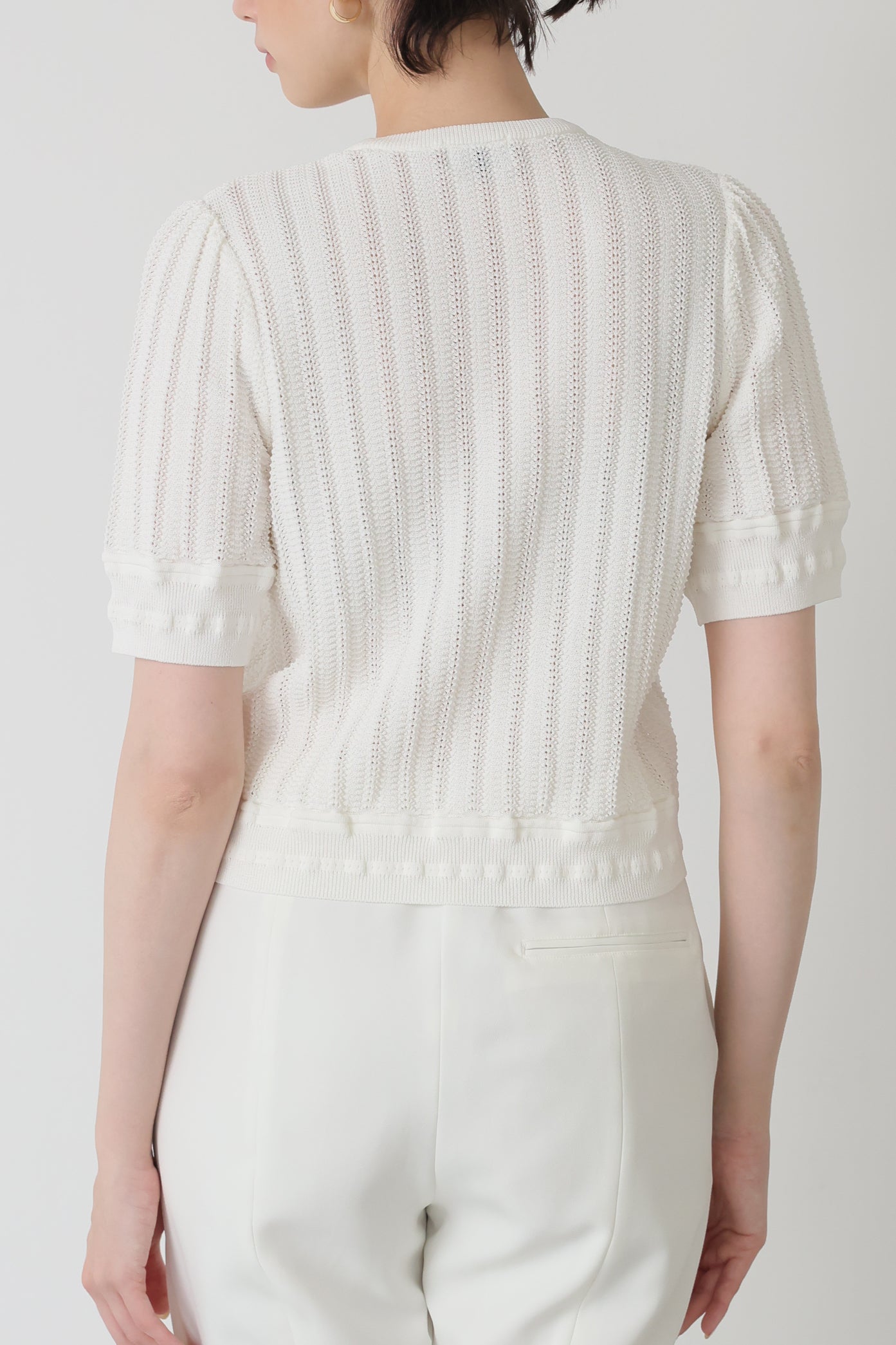 Jane half-sleeve knit tops (White)