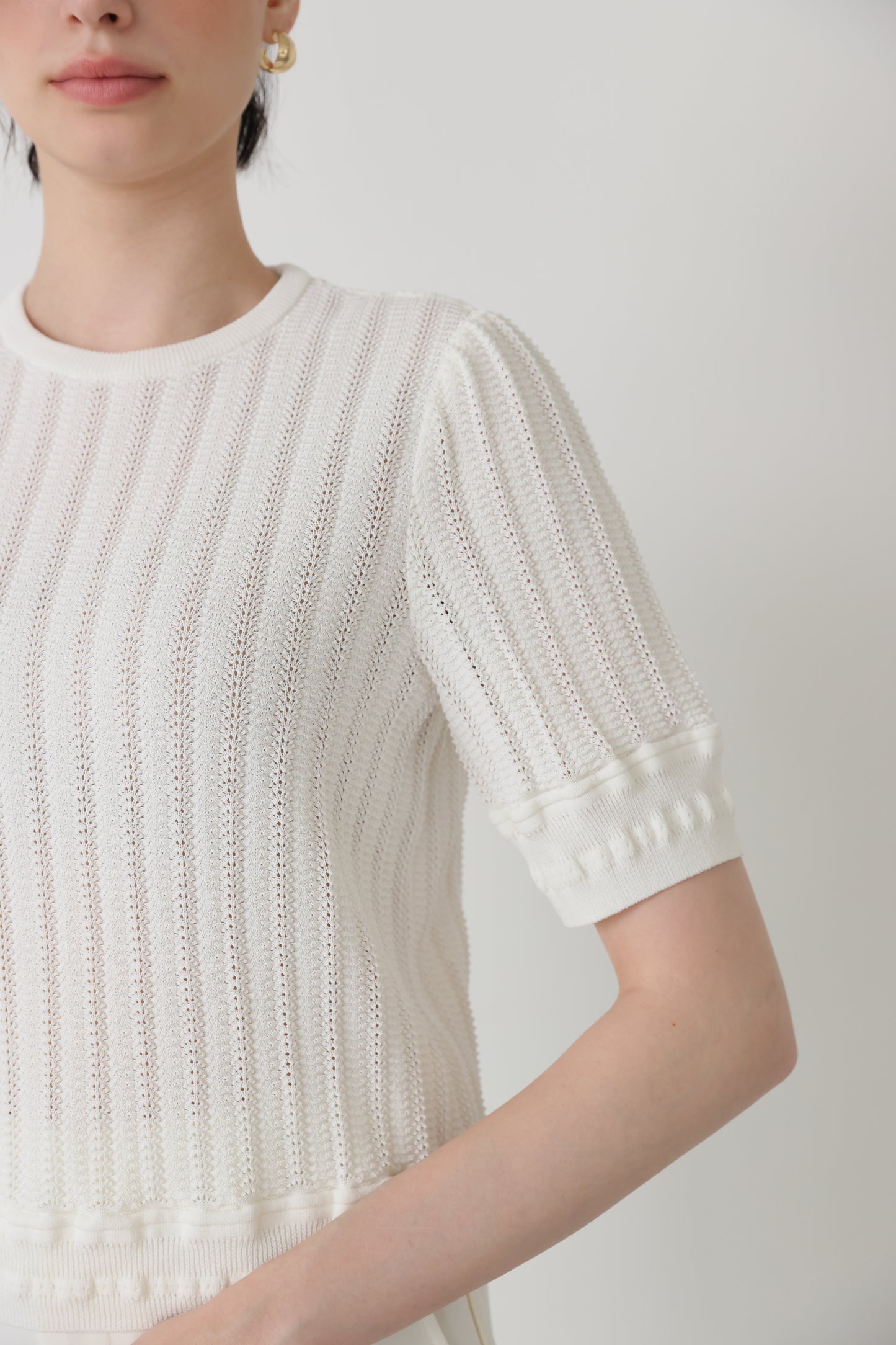 Jane half-sleeve knit tops (White)