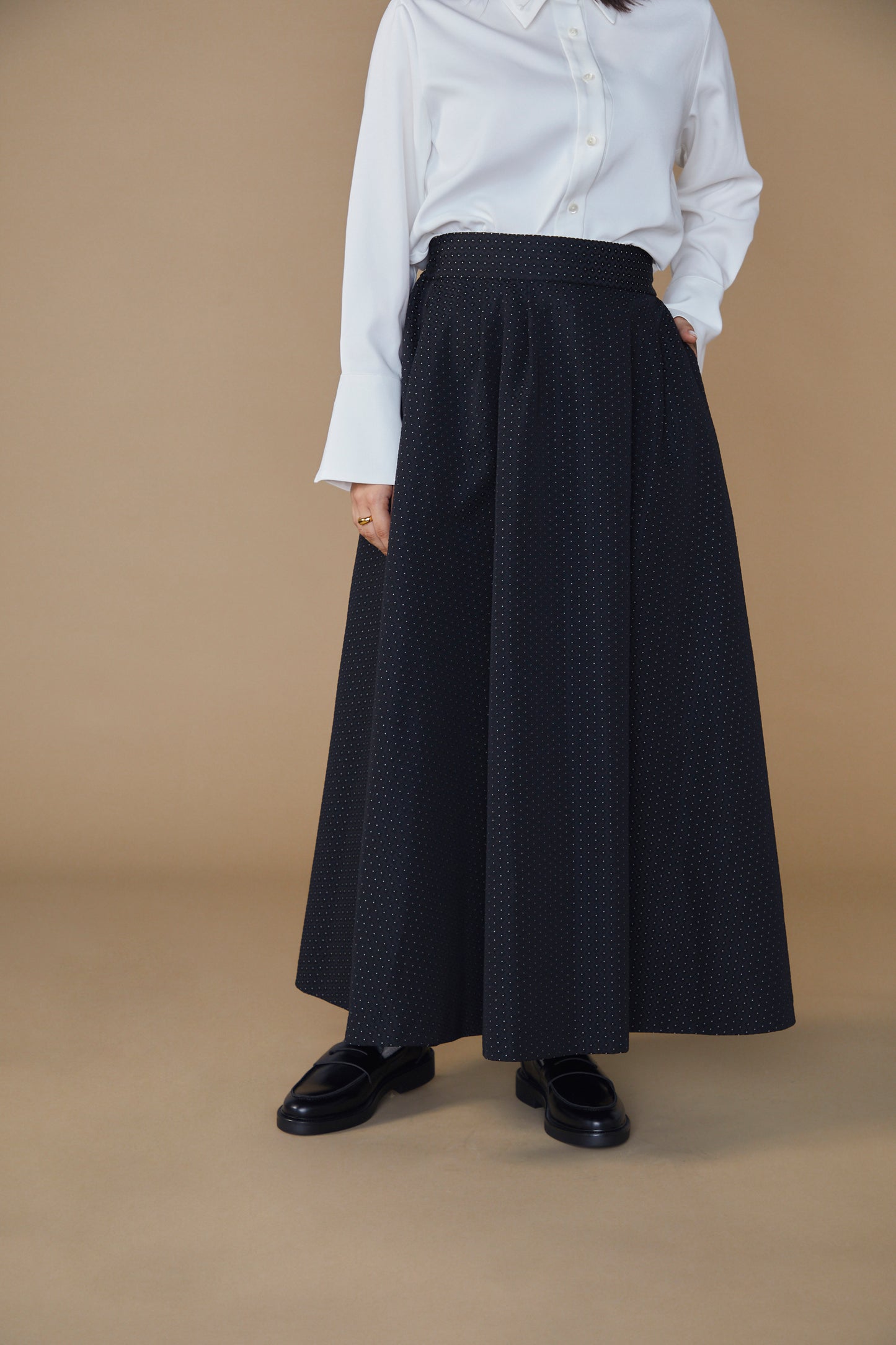 Blooming jacquard skirt (Black/dot)