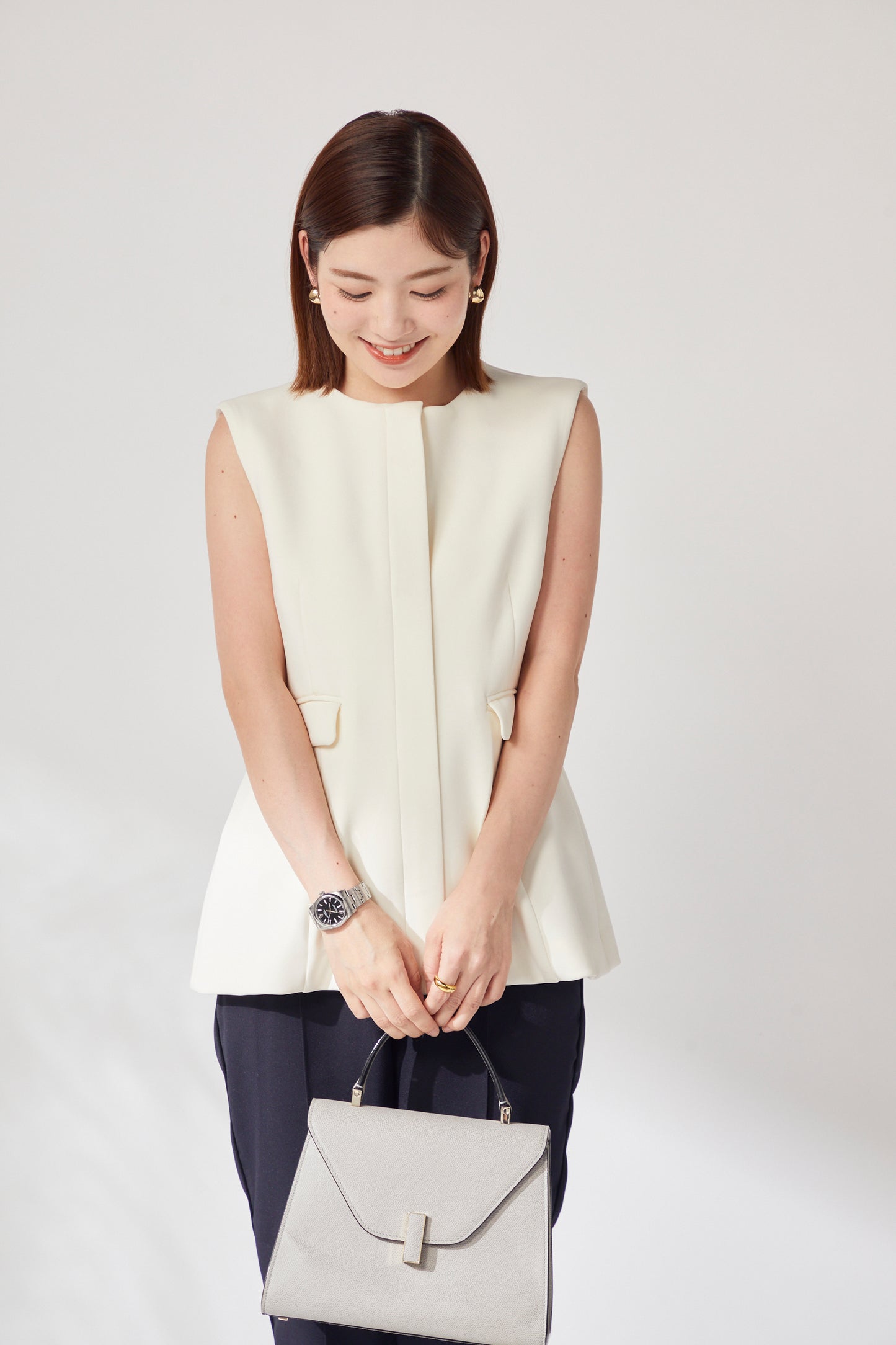 Roomy formal vest (Ivory)