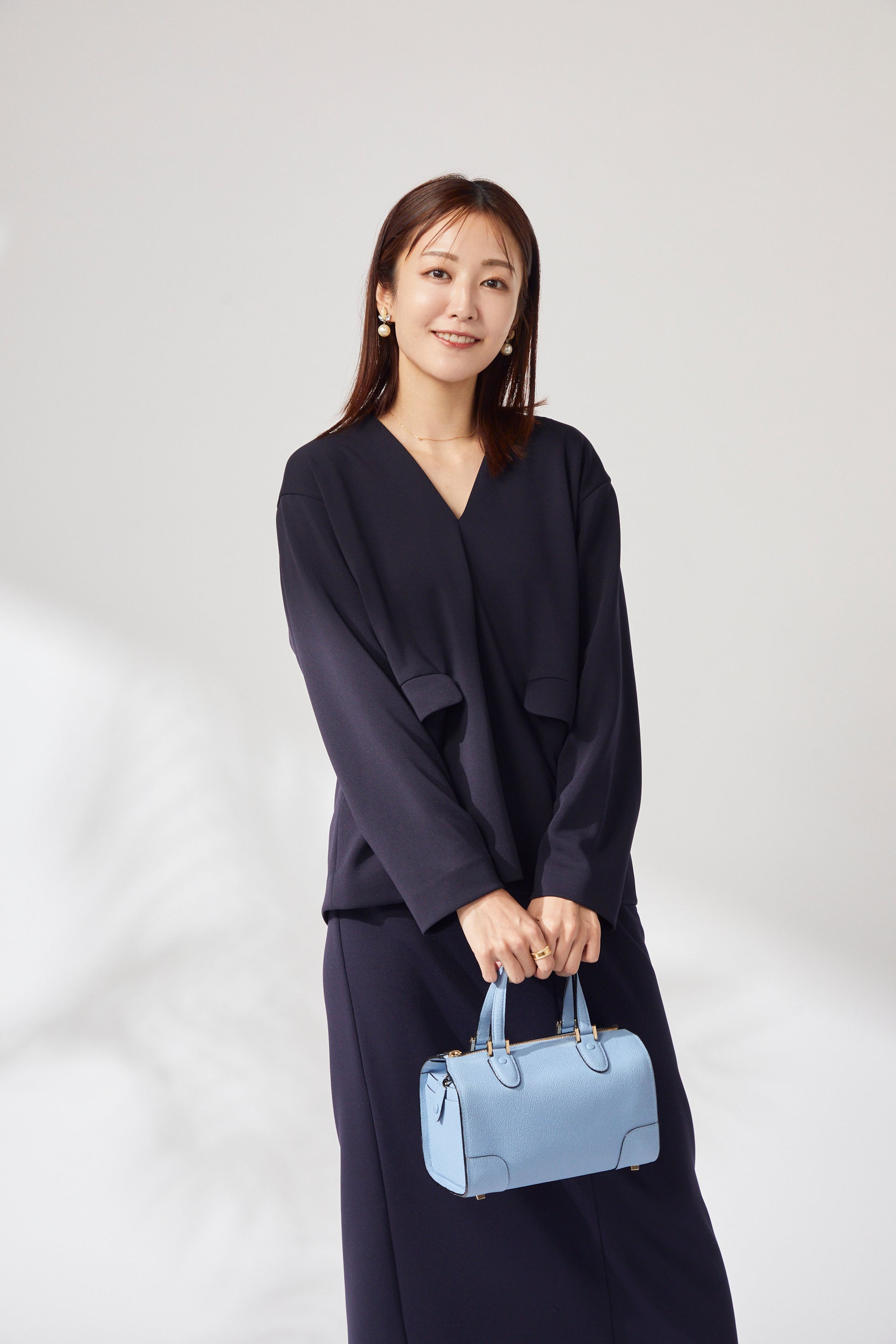 Roomy formal PO (Dark navy) – Audire