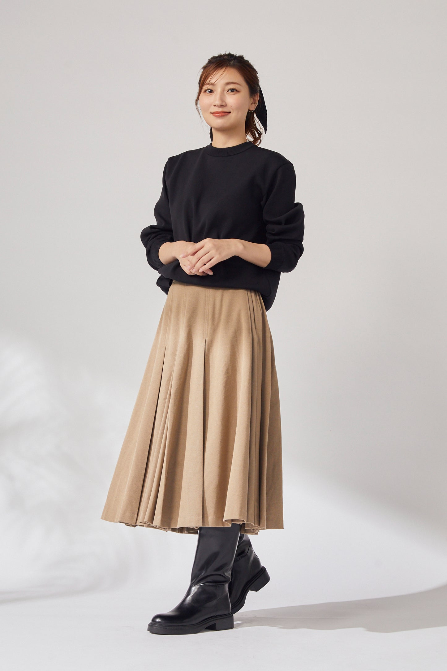 Gentle pleated skirt (Camel)