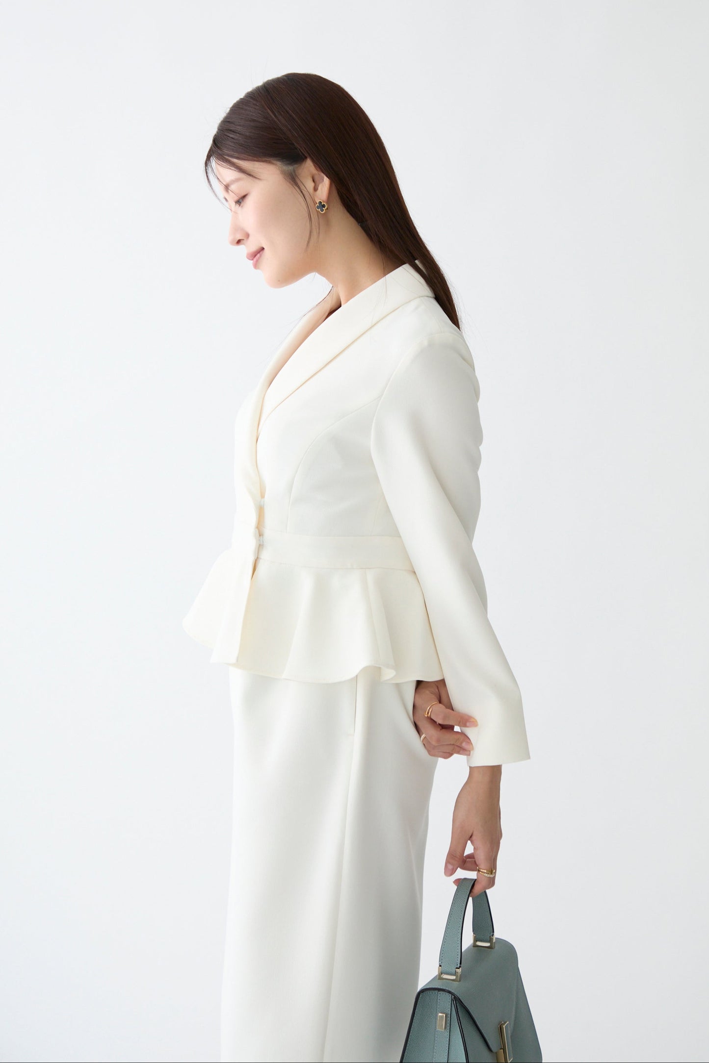 Cheer up peplum dress (Ivory)