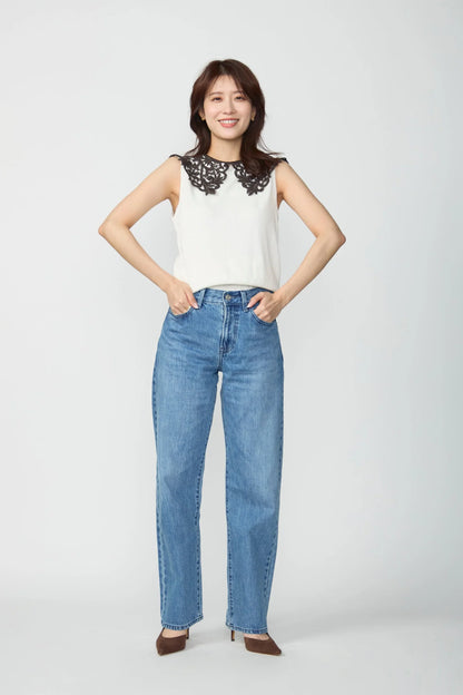 Christina lace collar (Charcoal brown)