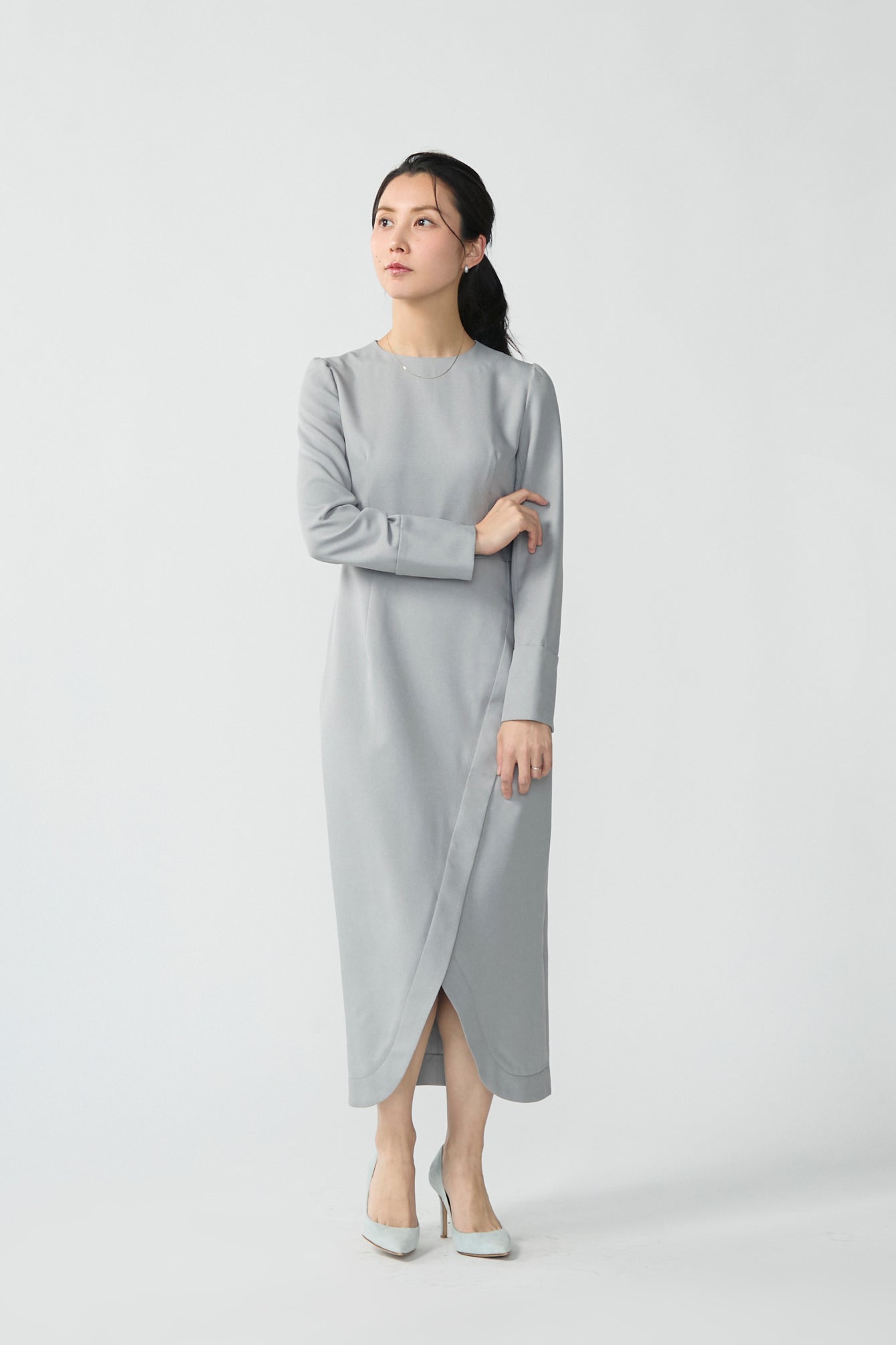 THEREDTHREAD☆S oval pleats dress☆グレー THEREDTHREAD / ザレッドスレッド】S oval pleats dress