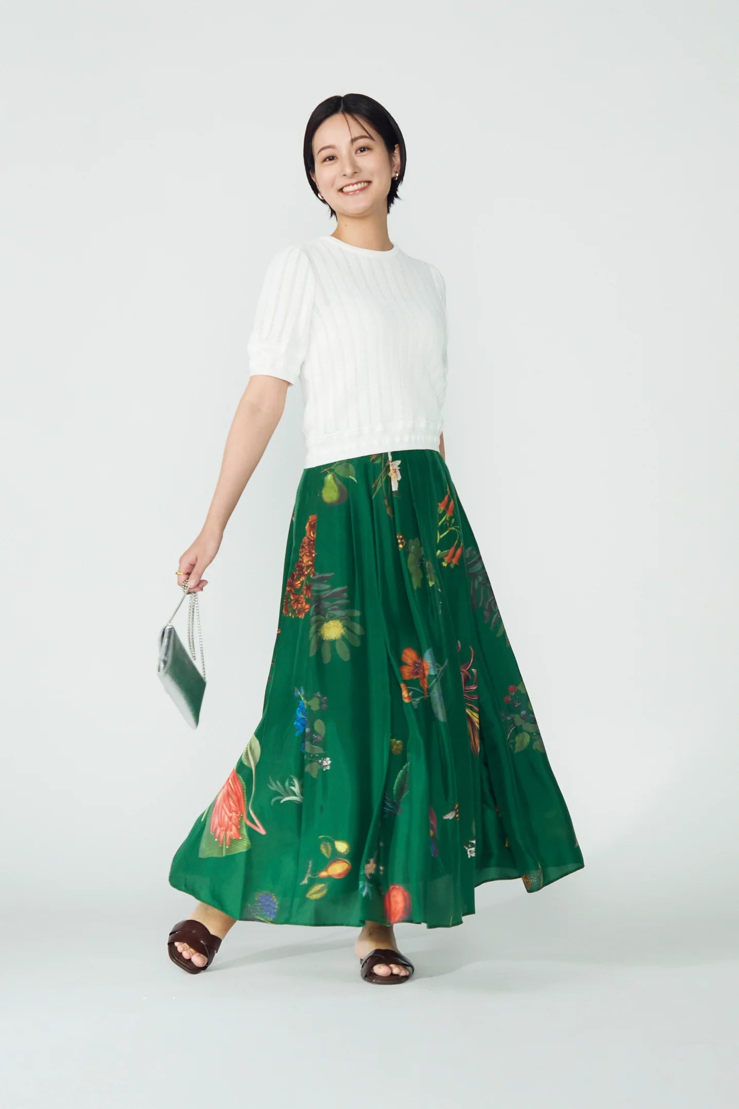 Jane half-sleeve knit tops (White)