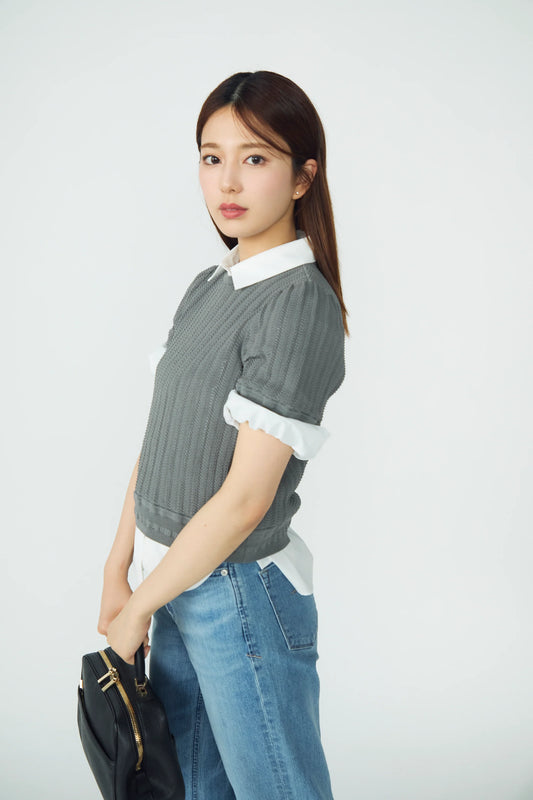 Jane half-sleeve knit tops (Gray)