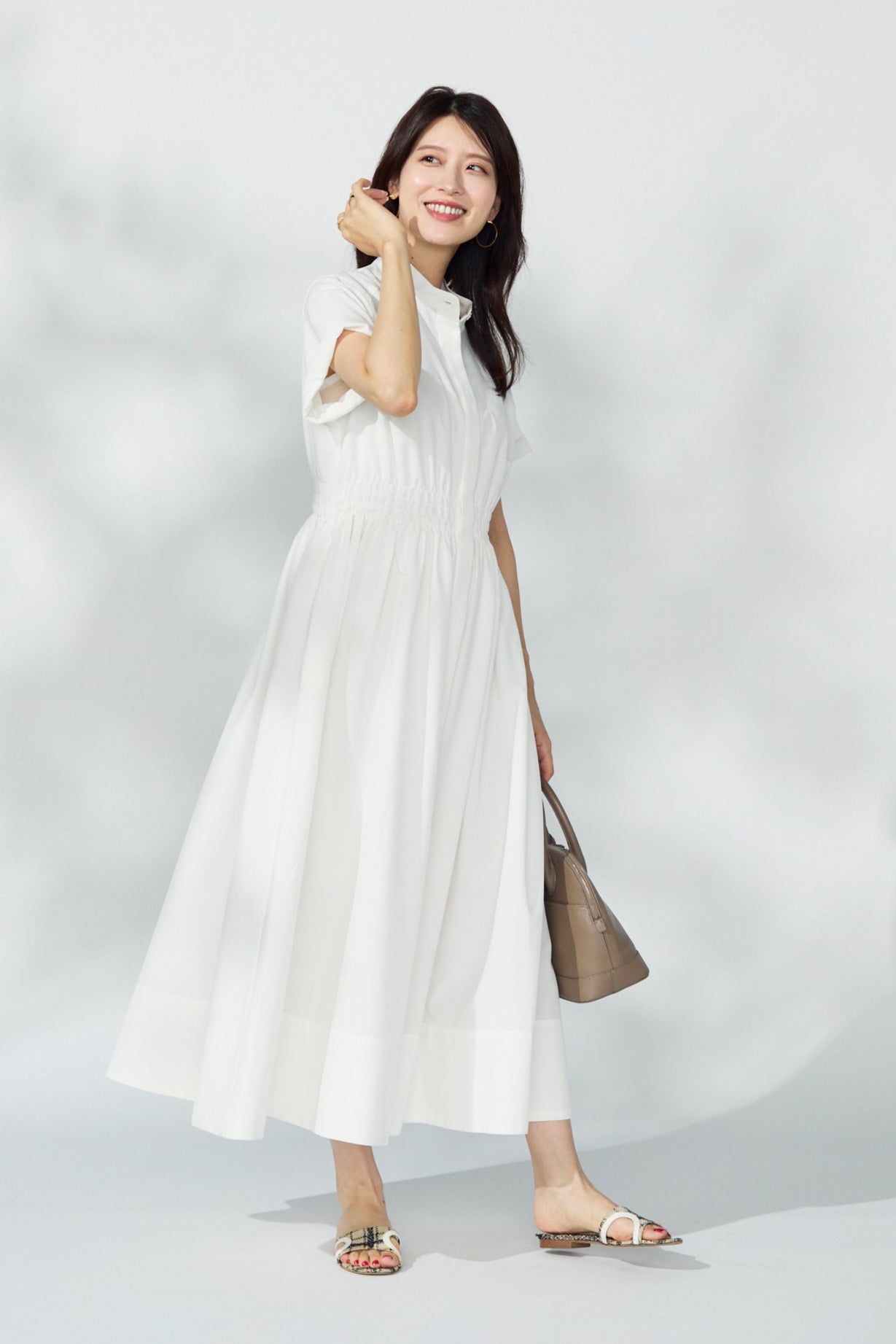 Shirring shirt dress(White)