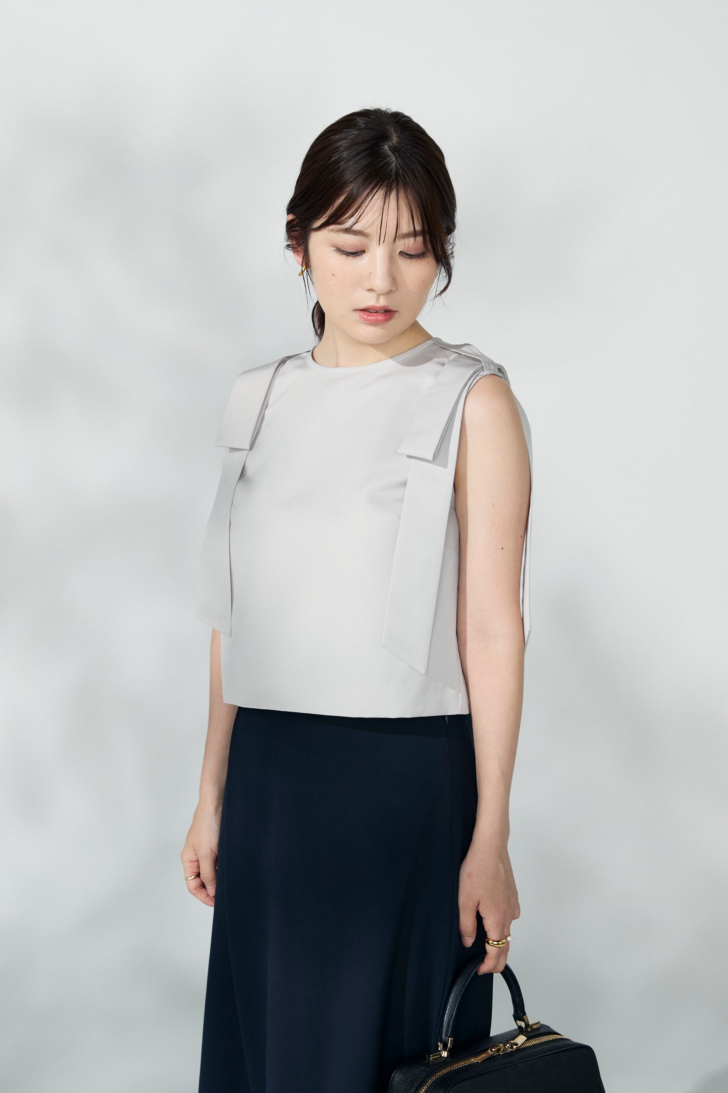 2way ribbon grosgrain tops(Beige)