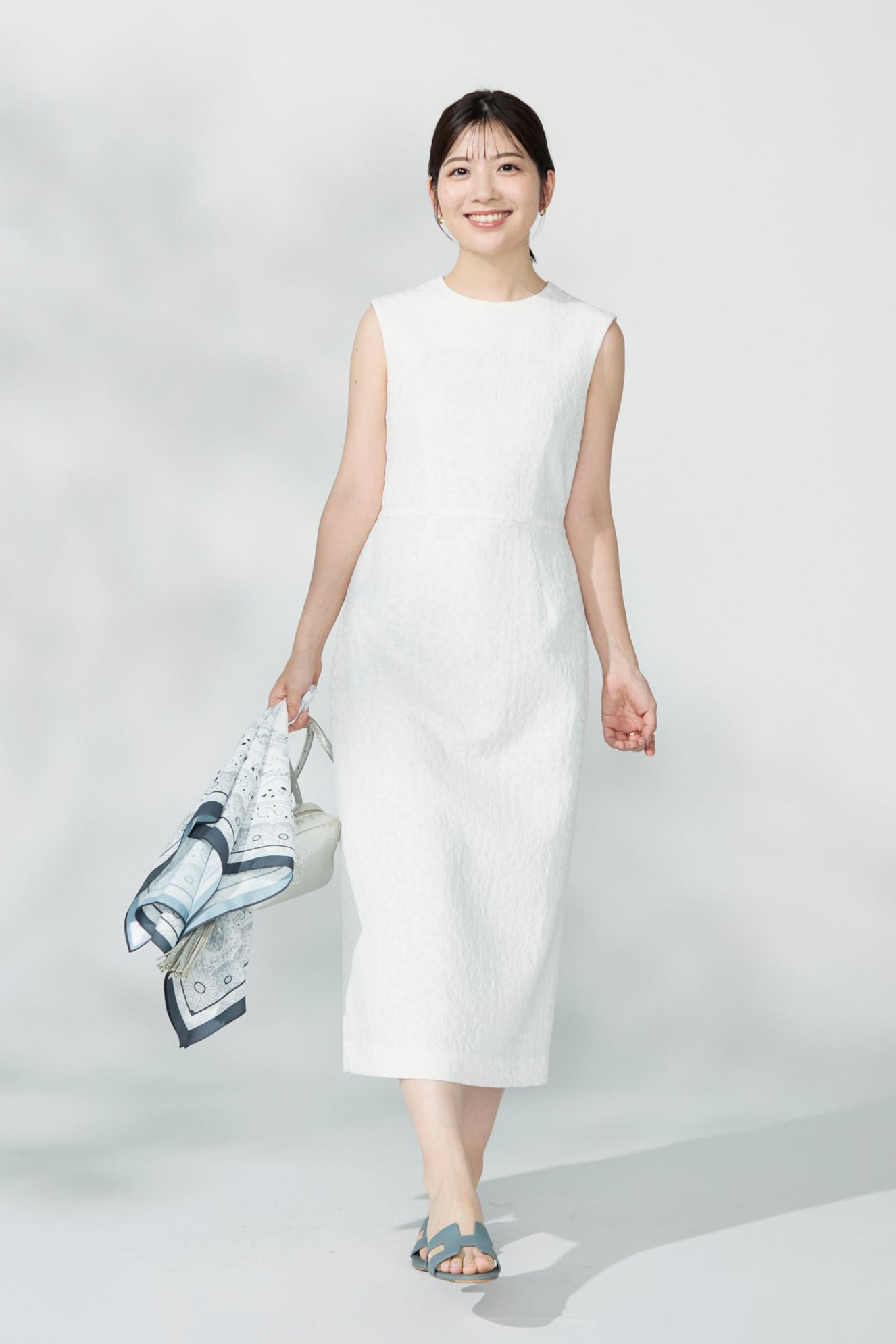 Everywhere jacquard dress (White/Flower)