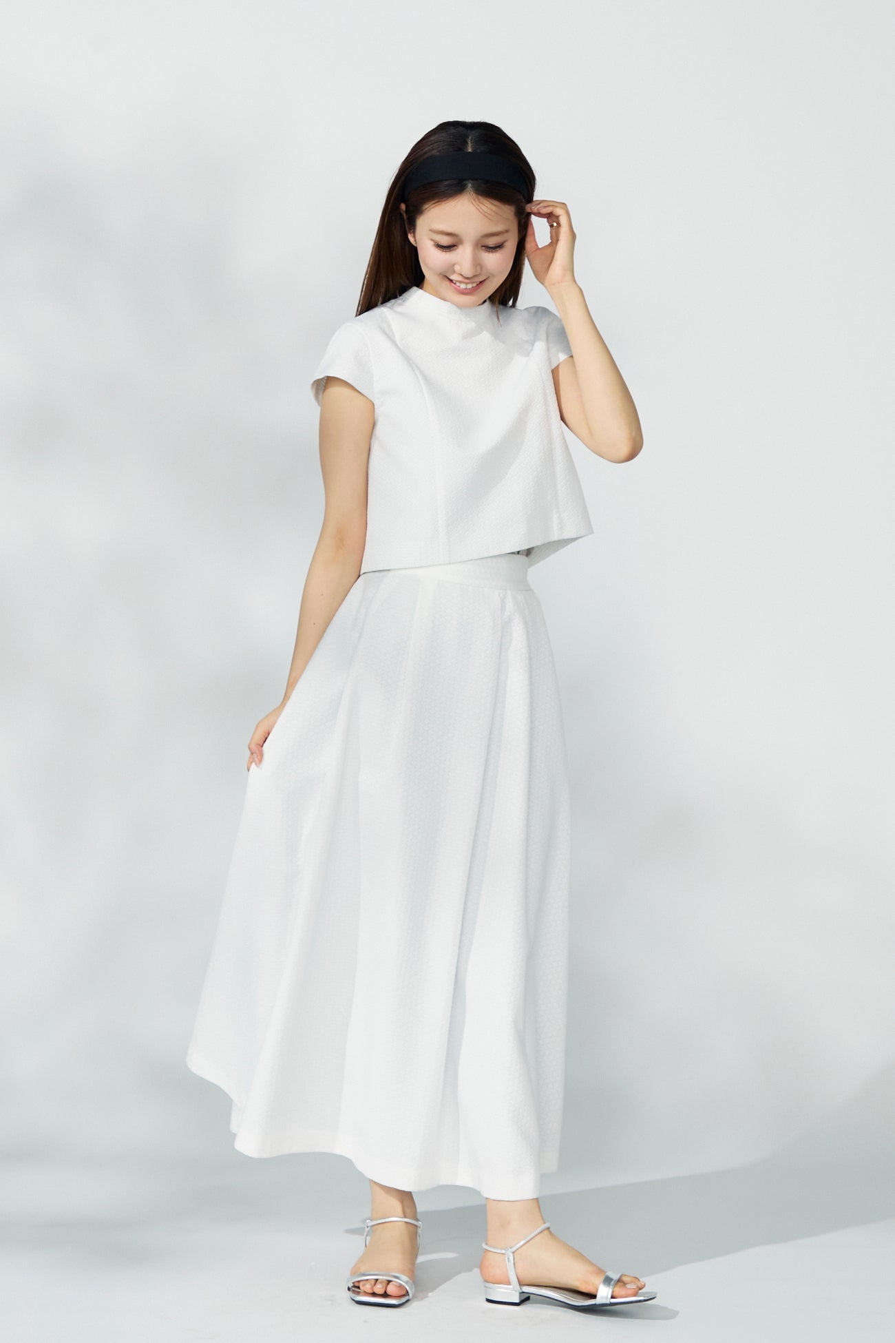 Blooming jacquard skirt (White/dot)