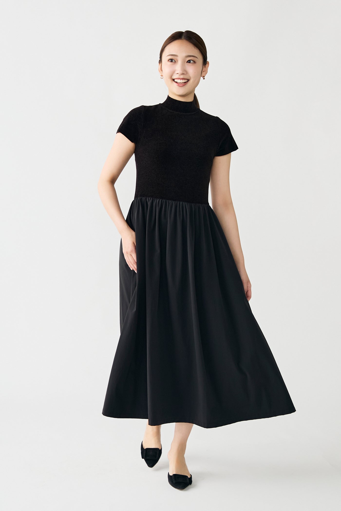 Velor touch knit dress(Black)