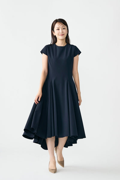 本日限定価格【クリーニング済・美品】アウディーレ Audire ジレ ネイビー Noona dress(Navy) – Audire