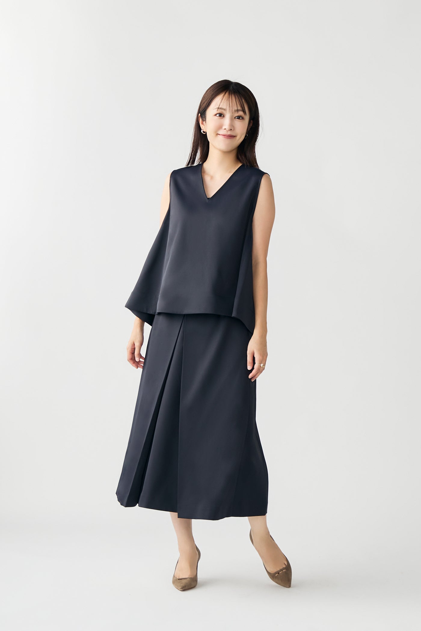 Frame trad skirt(Navy) – Audire