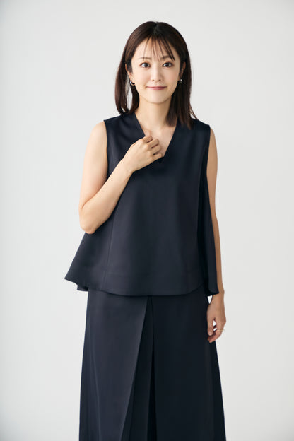 Frame layeard vest(Navy)