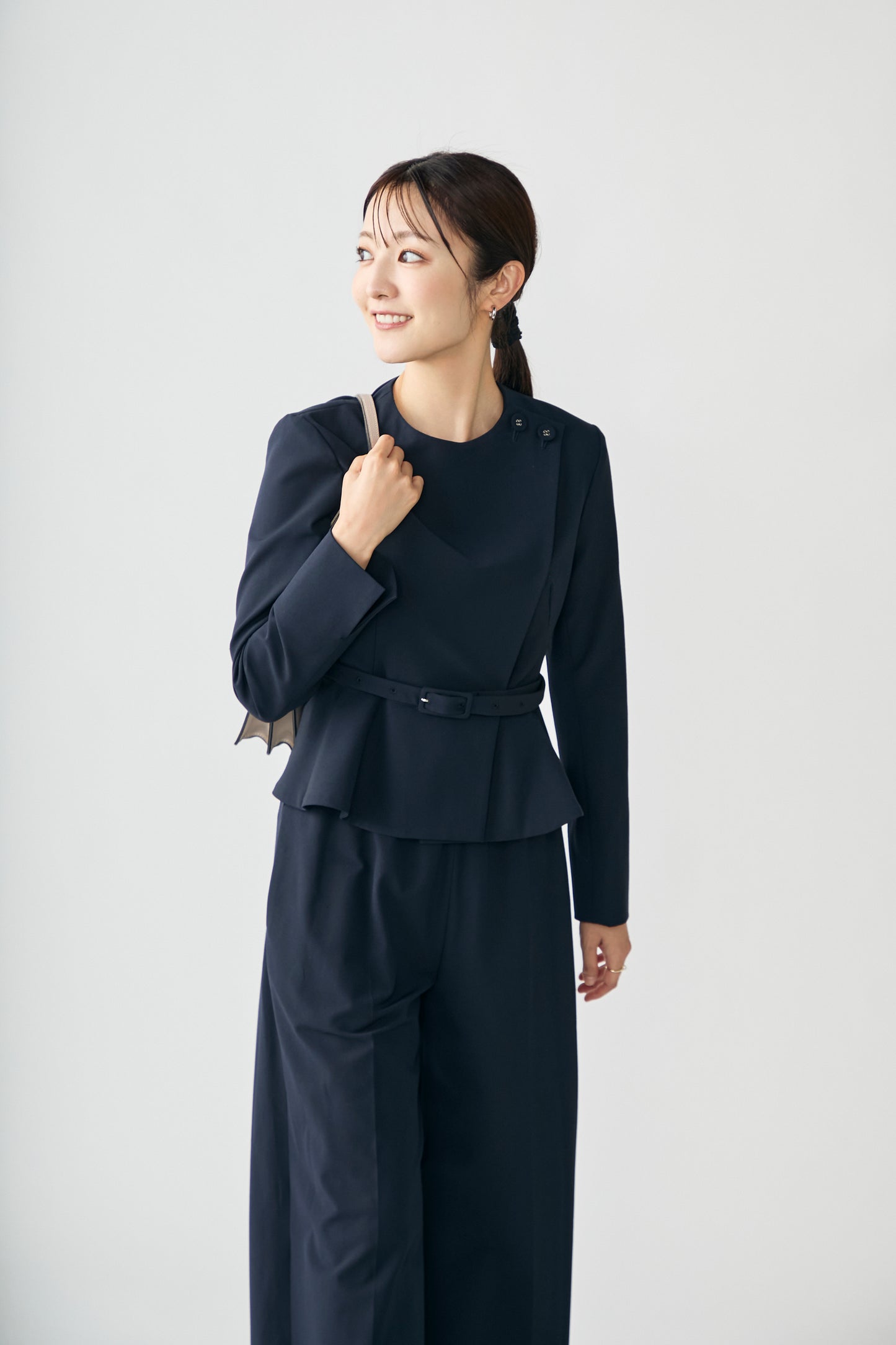 Noona peplum jacket(Navy)