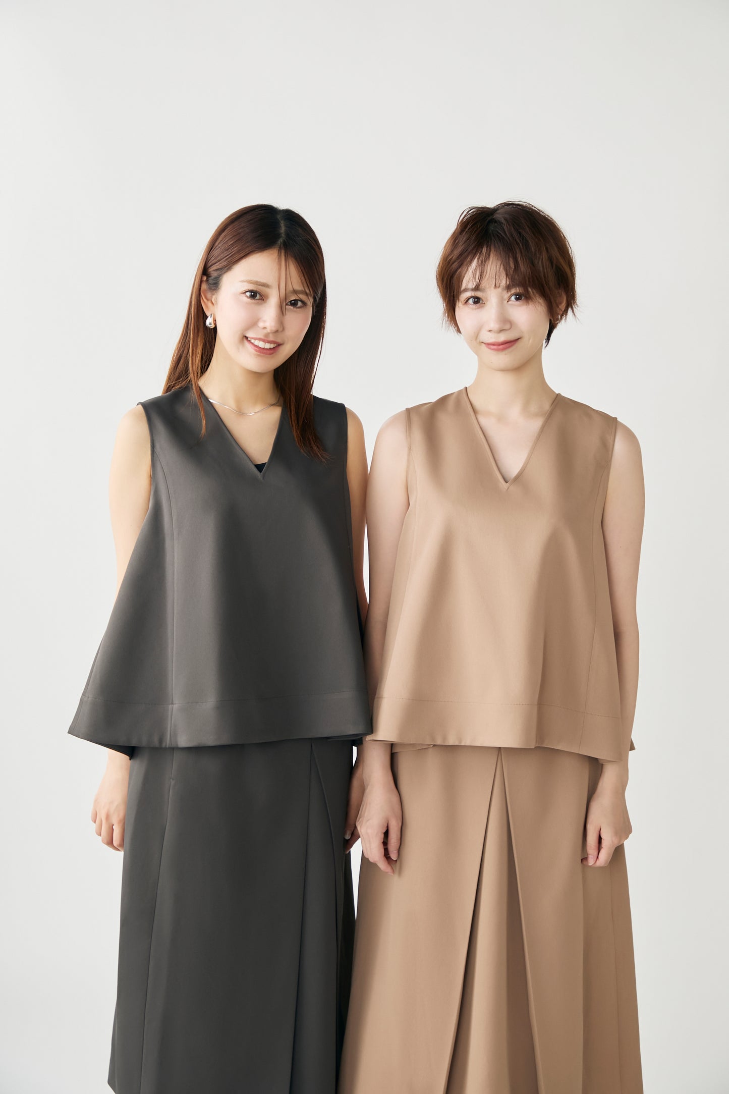 Frame layeard vest(Camel)