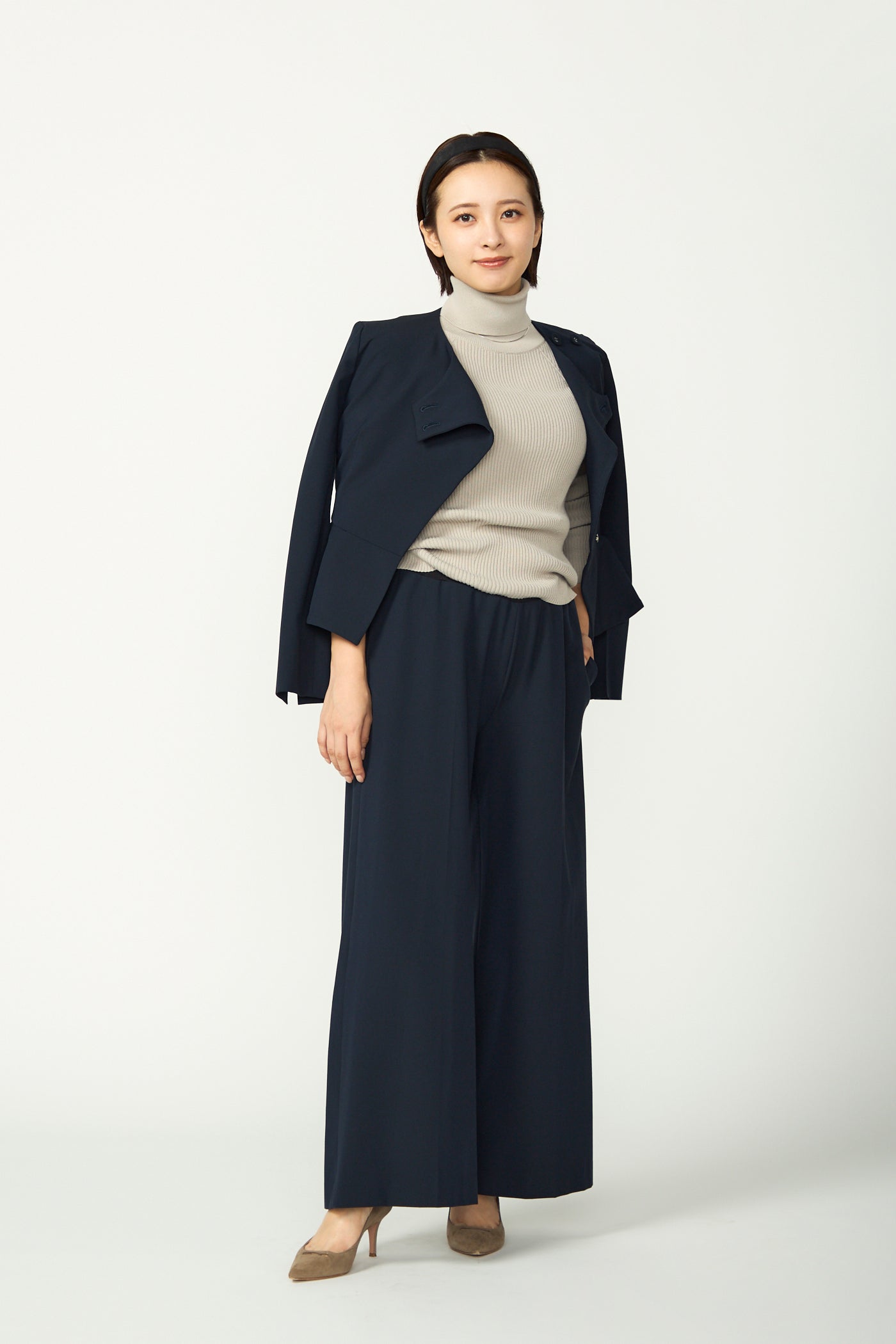 Noona peplum jacket(Navy)