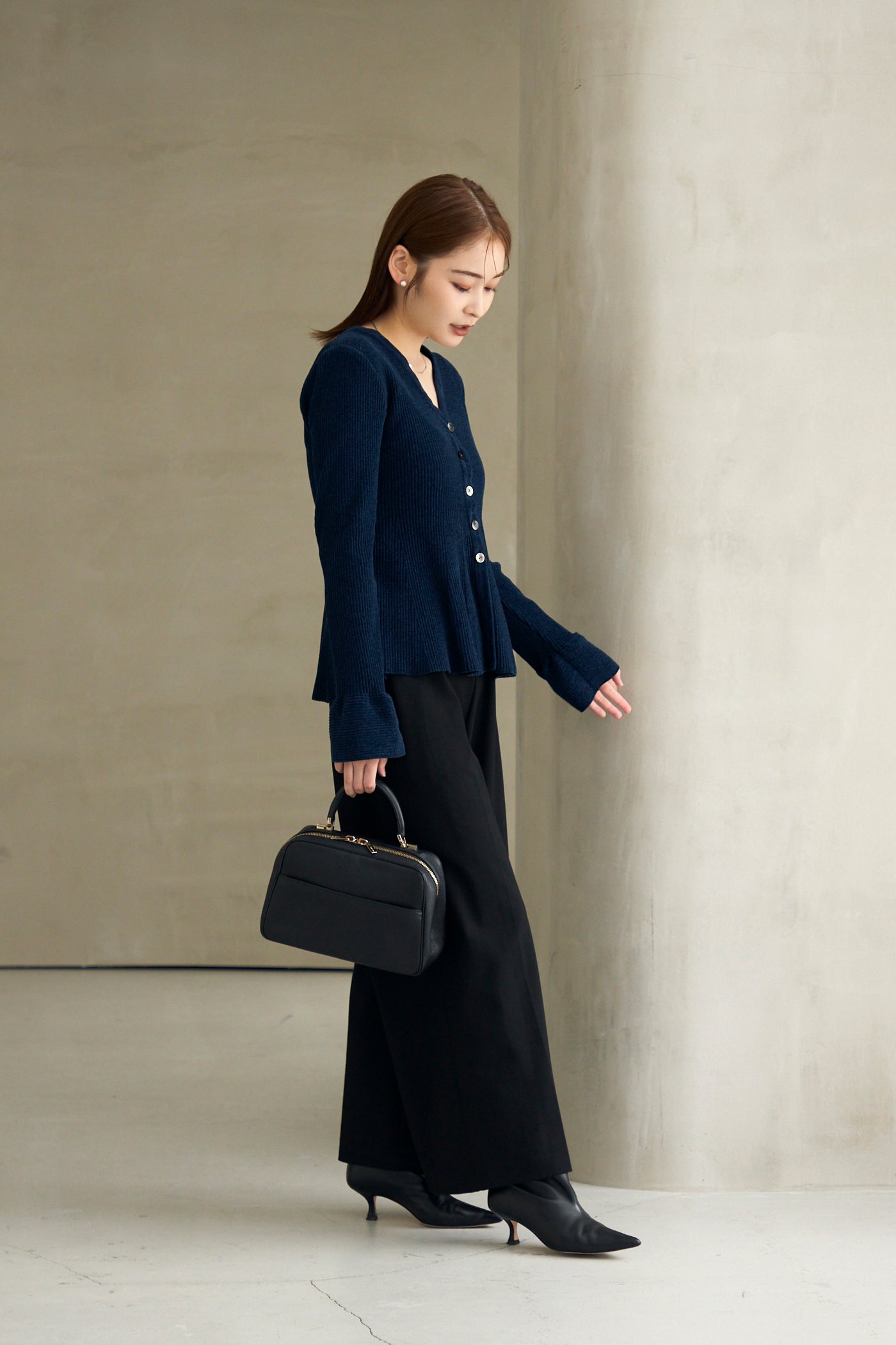 Noona relaxing pants(Black)