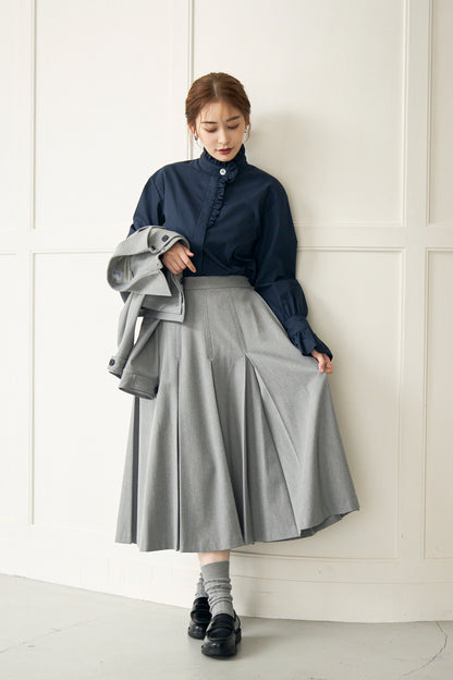 Gentle pleated skirt (Light gray)