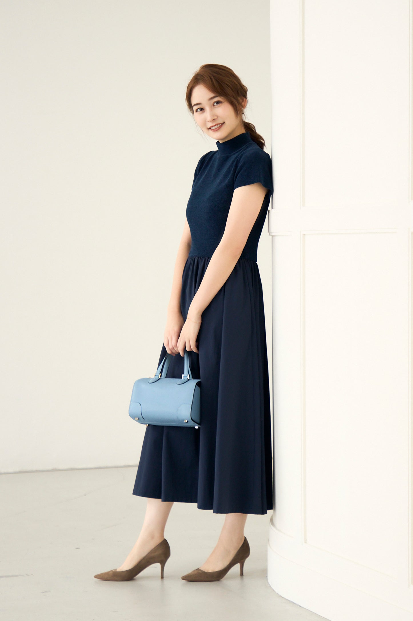 Velor touch knit dress(Navy)