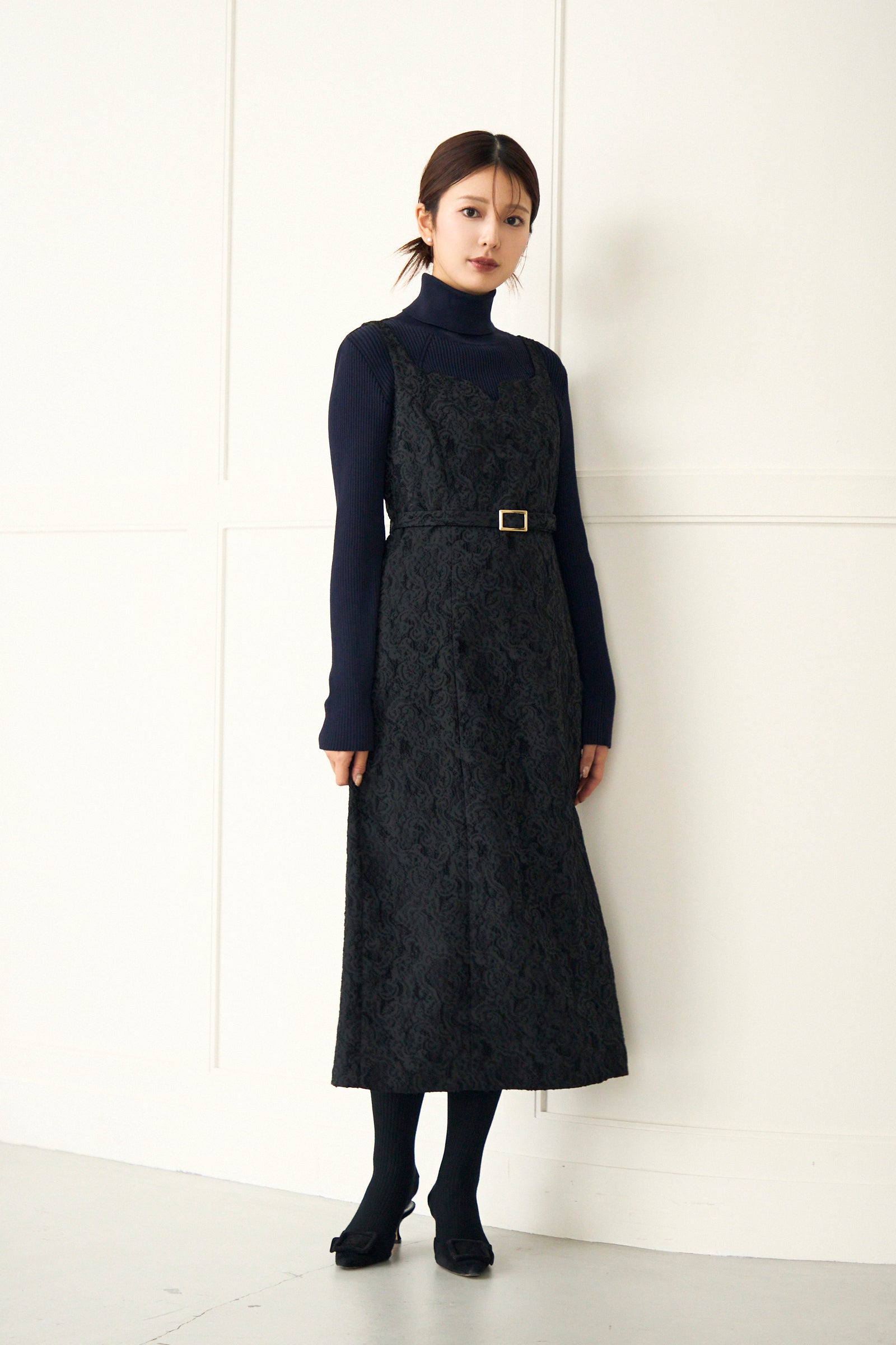 Jacquard jumper skirt (Black flower) – Audire