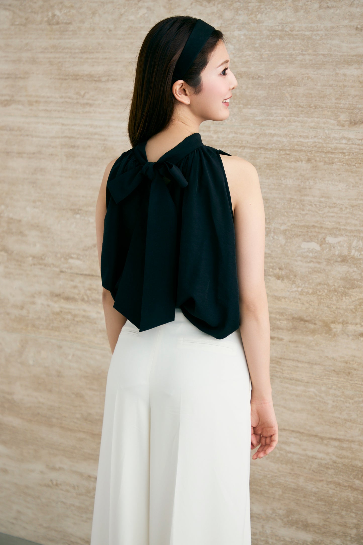 Nana shoulder tops(Black)