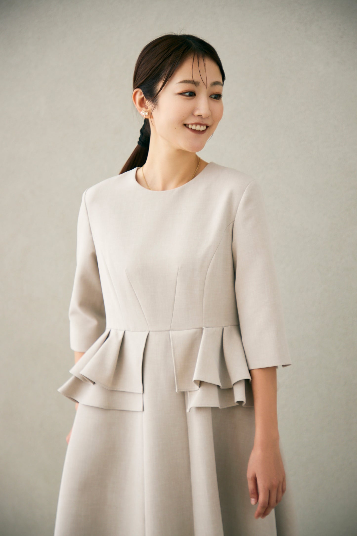 Prima peplum dress(Beige)