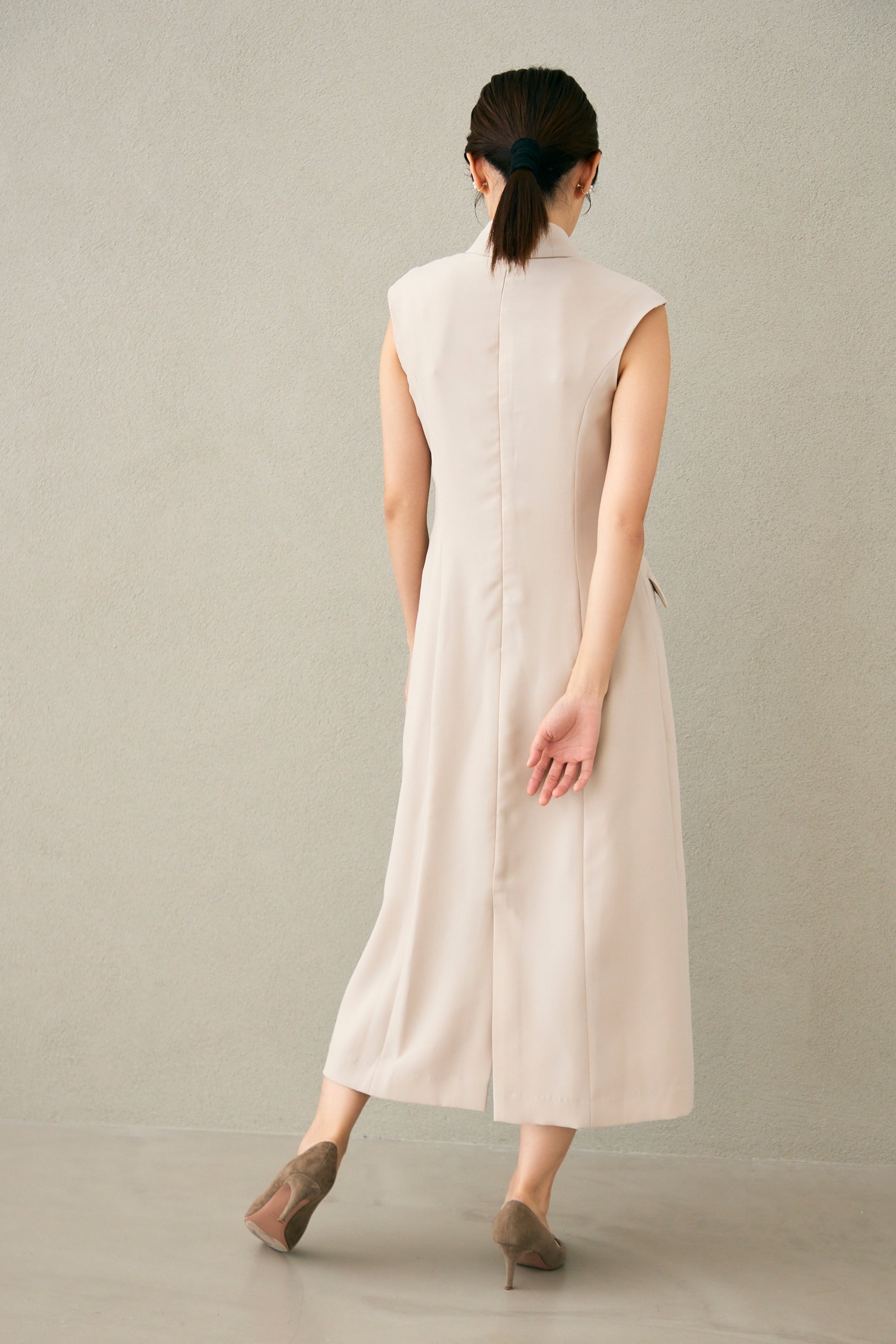 Metropolitan lady dress(Beige) – Audire
