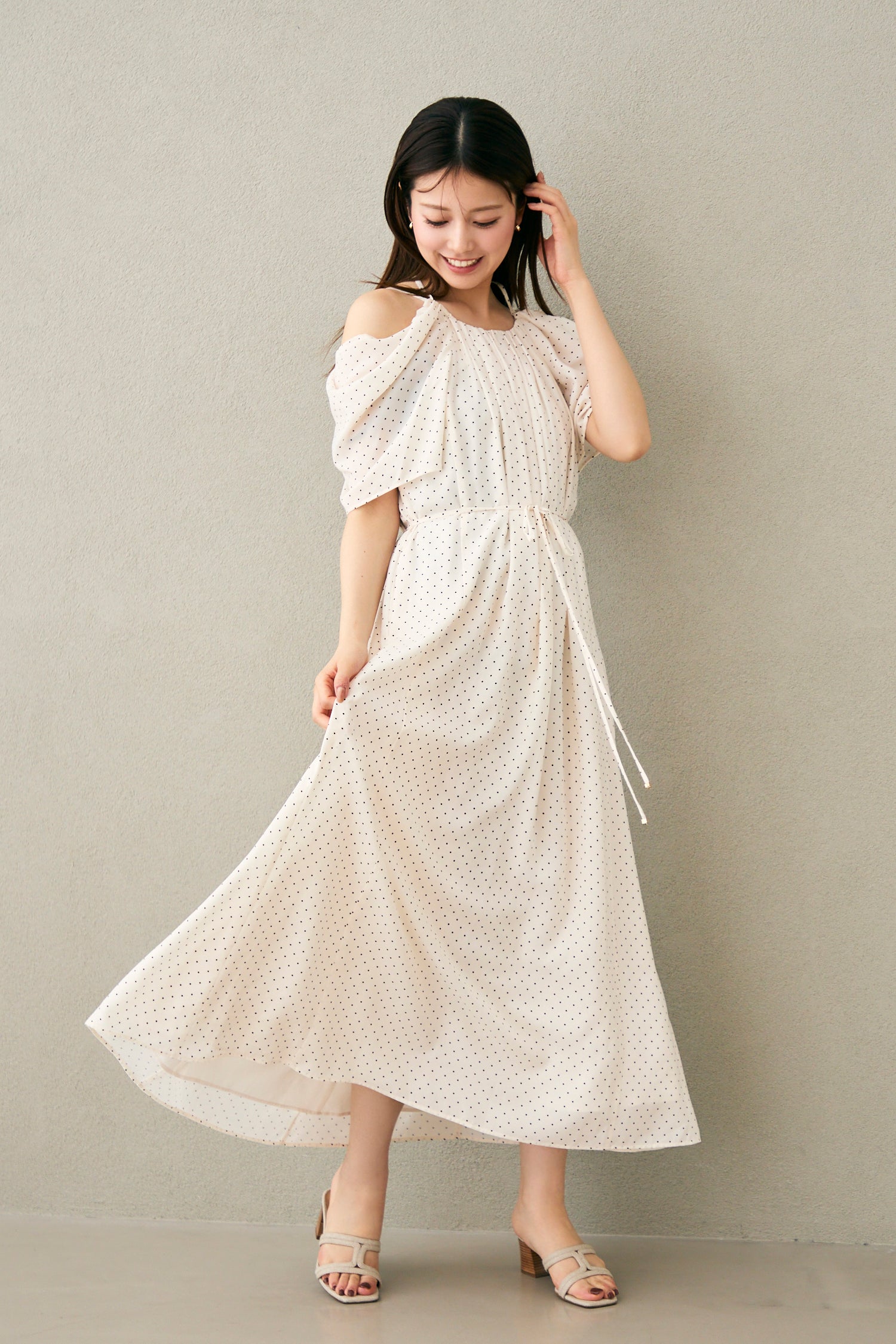 Audire × Estella.K 大人フェミニンの新定義