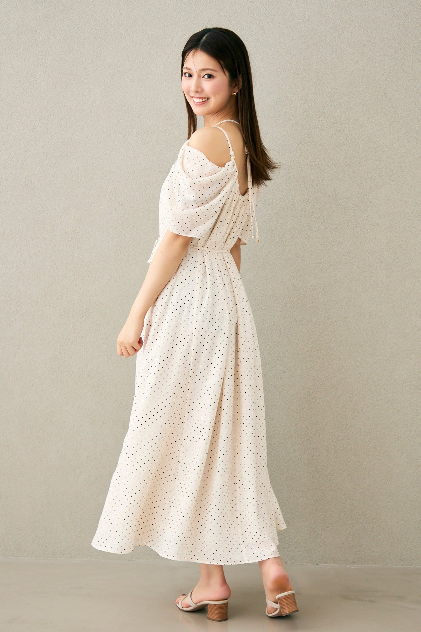 After hours halter-neck dress　(Estella.K×Audire)（White.dot）