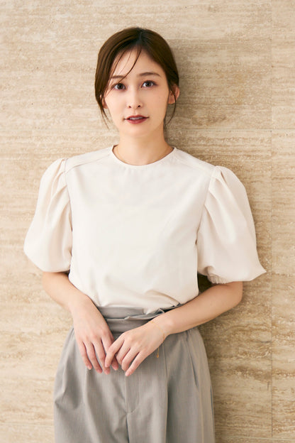 Essential puff sleeve tops(Ivory)