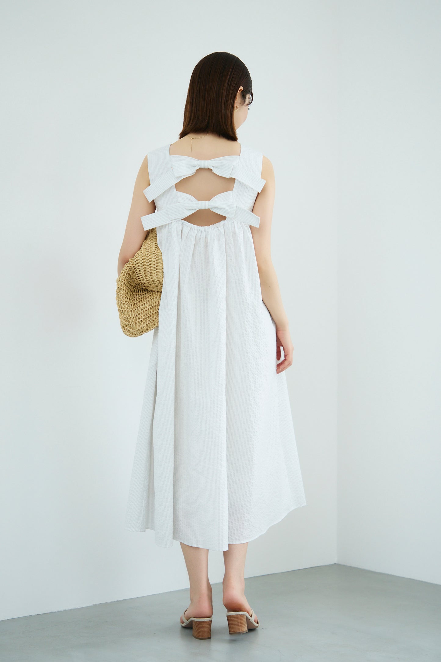 Hashigo ribbon dress(White)
