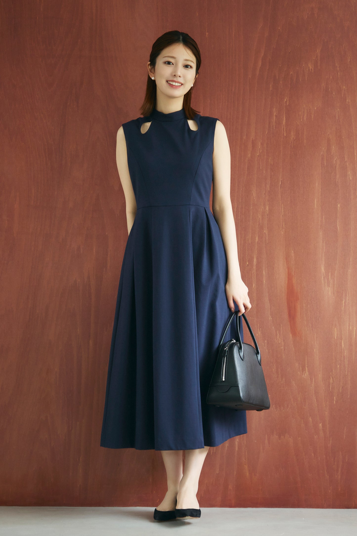 Tears cut-work dress (Navy)