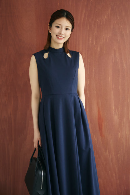 Tears cut-work dress (Navy)