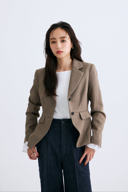 Cream frill tops（White）