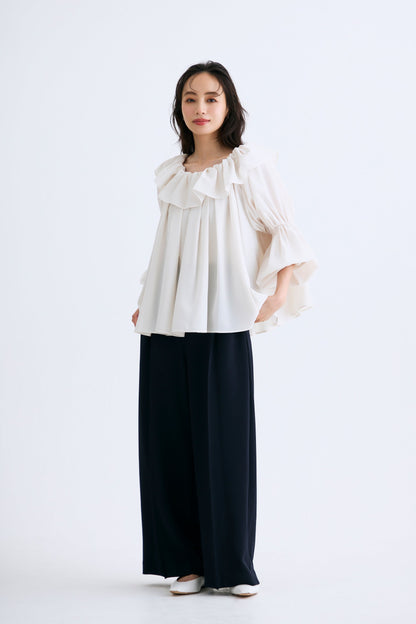 Cascade gather tops（Cream）