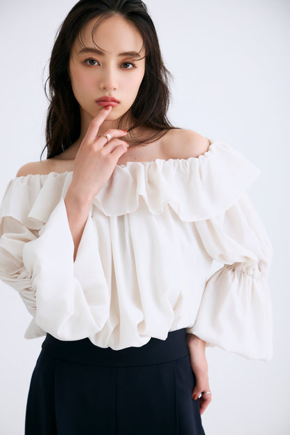 Cascade gather tops（Cream）
