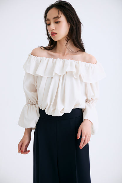 Cascade gather tops（Cream）