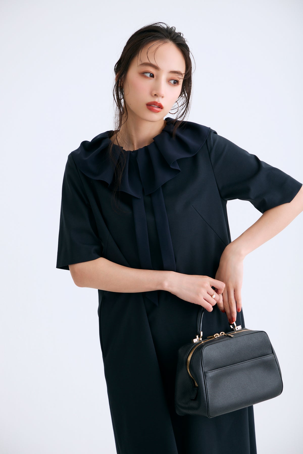 Chiffon collar dress（Navy）