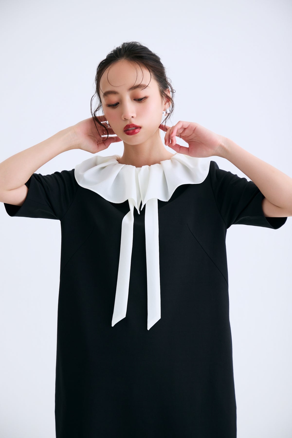 Chiffon collar dress（Black）
