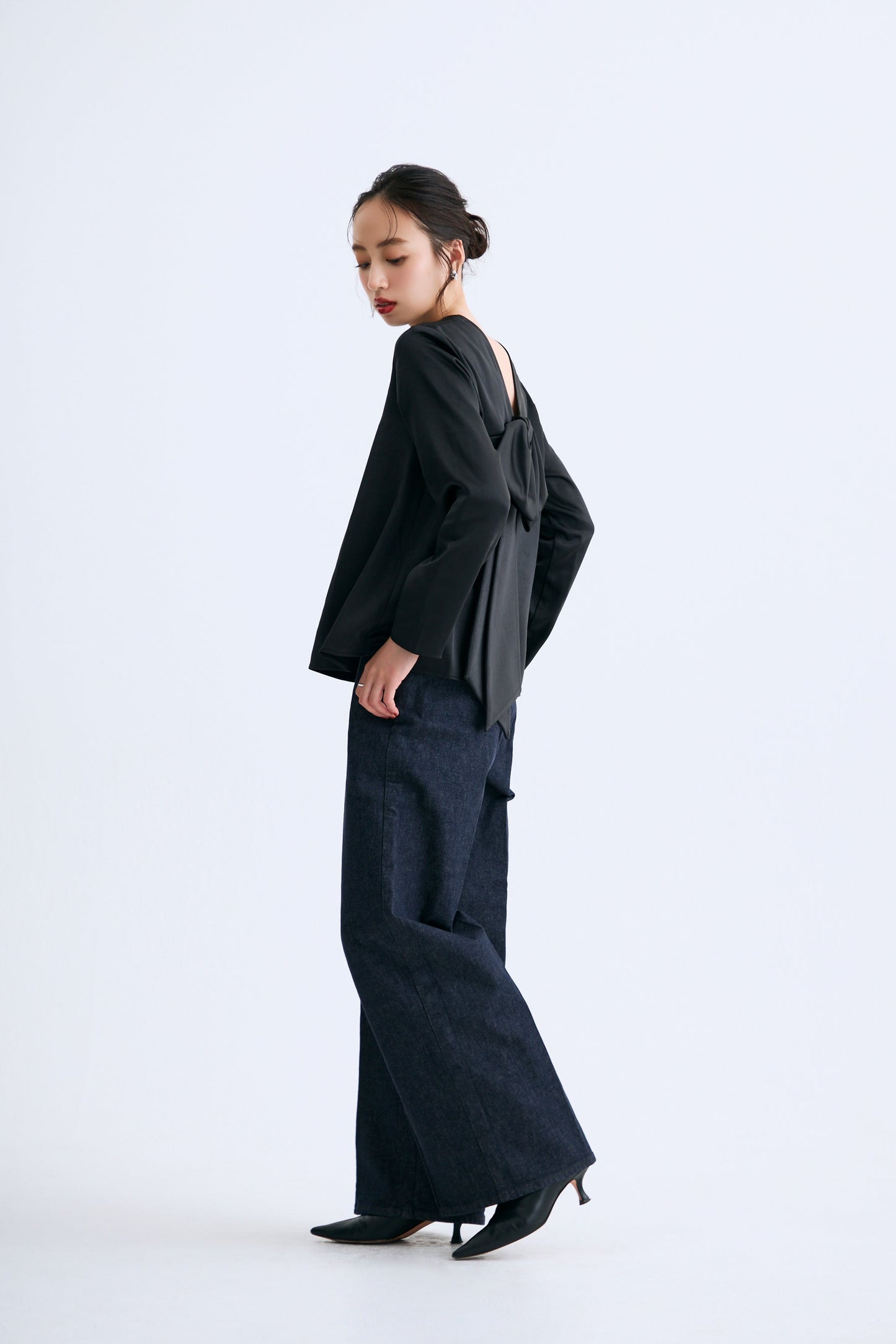 Back ribbon tops（Black）