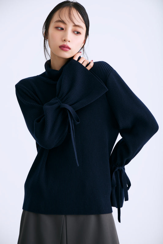 Bell sleeve knit（Navy）