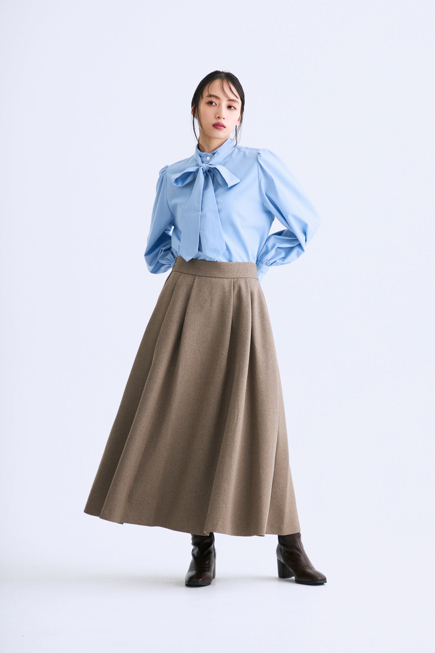 Audire bowtie volume blouse（Blue）